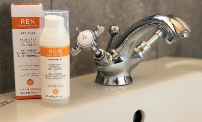 Крем-гель REN - Radiance Glow Daily Vitamin C Gel Cream