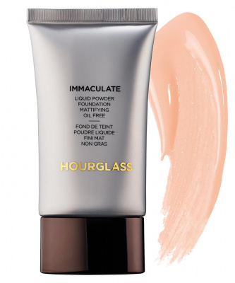 Жидкая тональная основа с матирующим эффектом Hourglass - Immaculate Liquid Powder Foundation Mattifying Oil Free