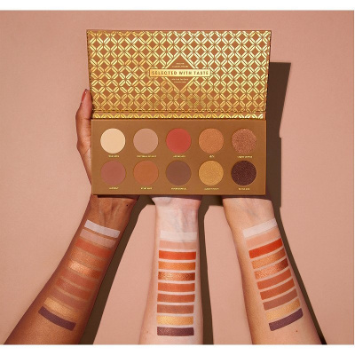 Палетка теней ZOEVA - Caramel Melange Eyeshadow Palette