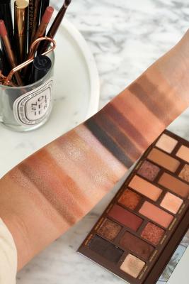 Палетка теней Too Faced - Born This Way Sunset Stripped Eyeshadow Palette