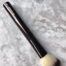 Кисть для тональной основы Hourglass - Foundation/Blush Brush No. 2 Кисть для тональной основы Hourglass - Foundation/Blush Brush No. 2